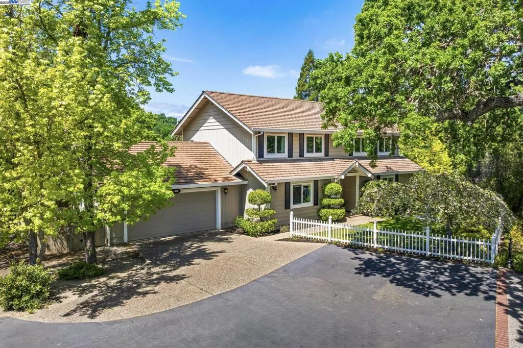 484 El Pintado Rd, Danville, California 94526 home-pic-6