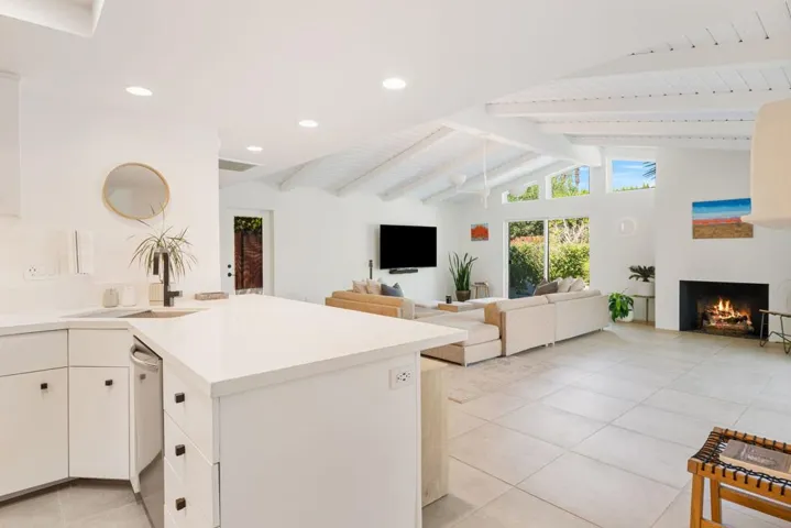 kitchen Open to family room