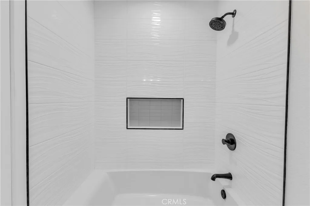 9740 Capiland Road, Desert Hot Springs, California 92240 home-pic-34