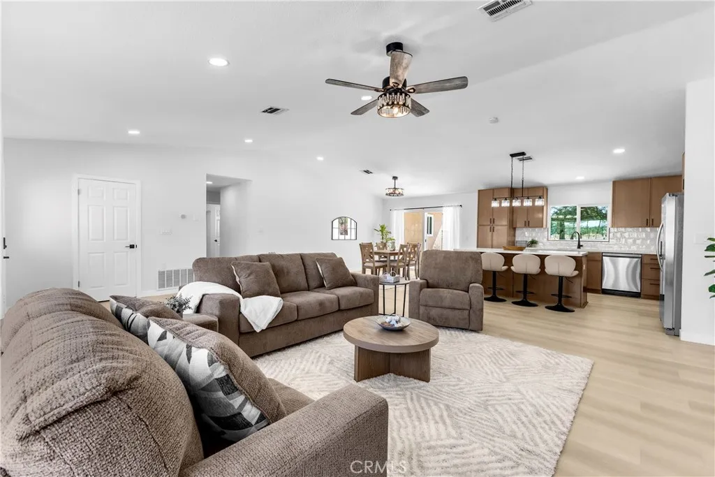 9740 Capiland Road, Desert Hot Springs, California 92240 home-pic-23