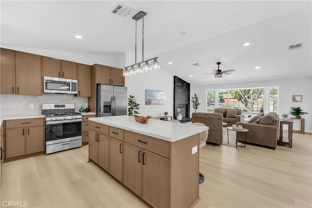 9740 Capiland Road, Desert Hot Springs, California 92240 home-pic-8