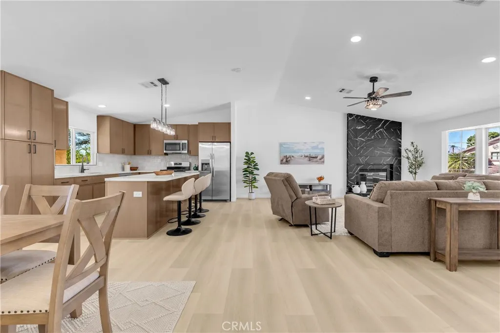 9740 Capiland Road, Desert Hot Springs, California 92240 home-pic-18