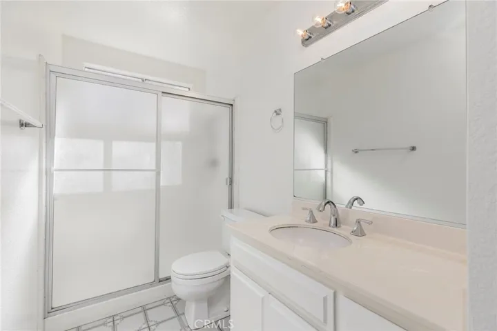 Downstairs Full Bath