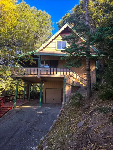 629 Chateau, Crestline, California 92325