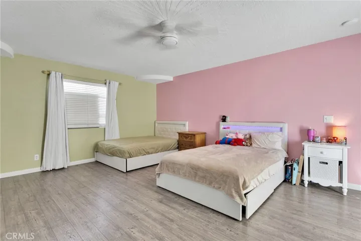 18575 Atlantic Street, Hesperia, California 92345