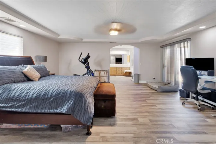 18575 Atlantic Street, Hesperia, California 92345