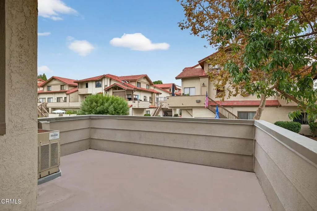 146 Maegan Place 9, Thousand Oaks, California 91362 home-pic-6