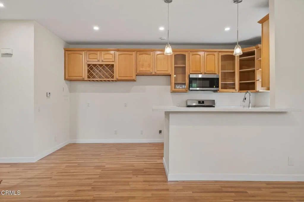 146 Maegan Place 9, Thousand Oaks, California 91362 home-pic-12
