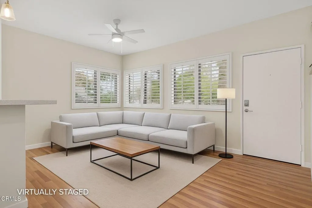 146 Maegan Place 9, Thousand Oaks, California 91362 home-pic-1