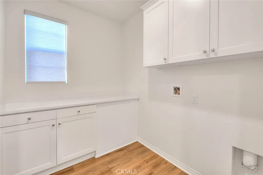 4068 E Amigos Privado, Ontario, California 91761 home-pic-23