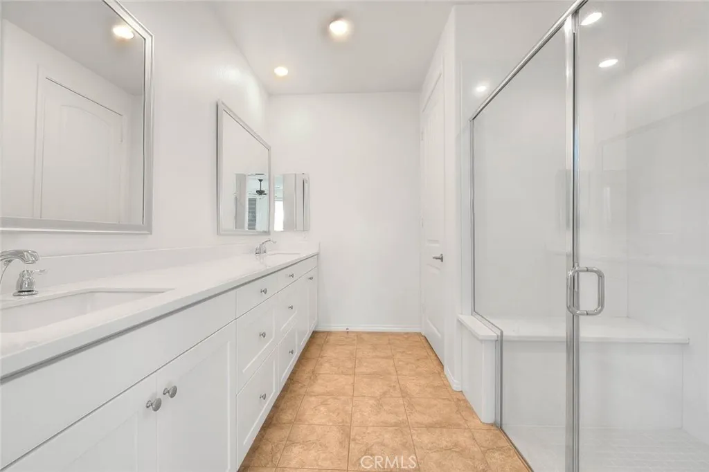 4068 E Amigos Privado, Ontario, California 91761 home-pic-21