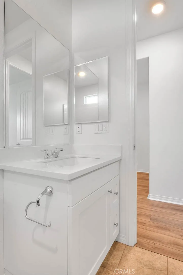 4068 E Amigos Privado, Ontario, California 91761 home-pic-30