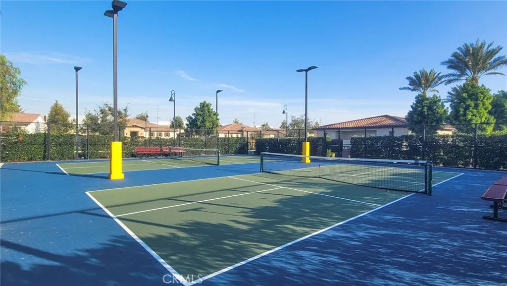 4068 E Amigos Privado, Ontario, California 91761 home-pic-40