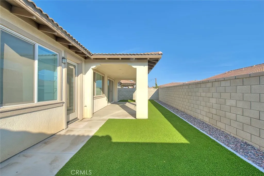 4068 E Amigos Privado, Ontario, California 91761 home-pic-35