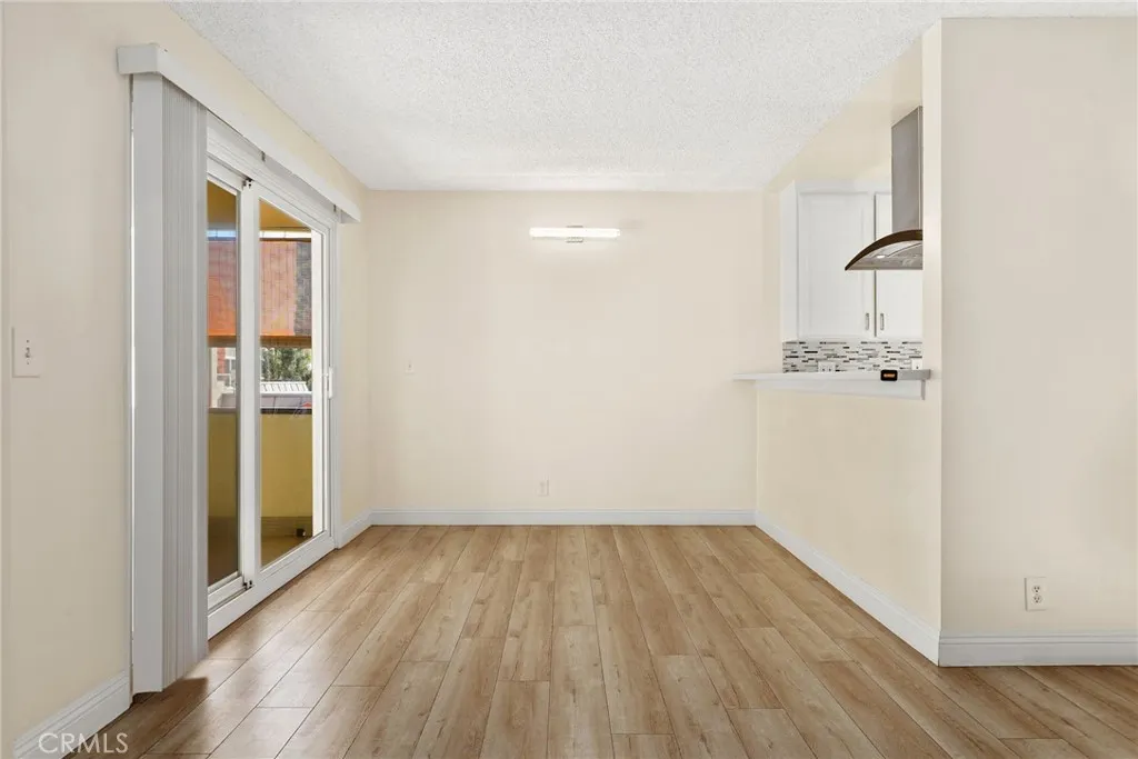 5651 Sumner Way 310, Culver City, California 90230 home-pic-5