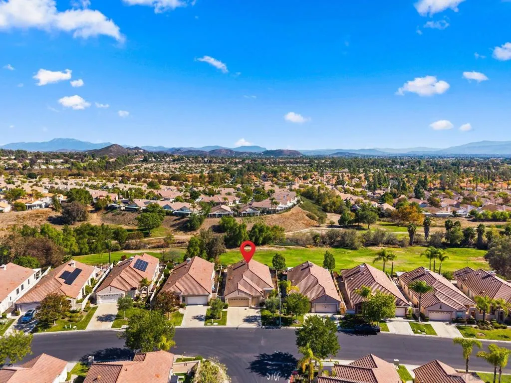 40222 Colony Dr, Murrieta, California 92562 home-pic-31