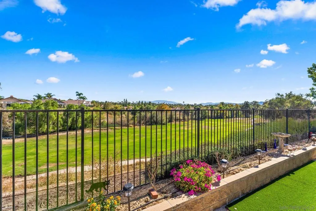 40222 Colony Dr, Murrieta, California 92562 home-pic-28