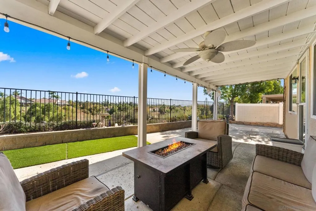 40222 Colony Dr, Murrieta, California 92562 home-pic-24