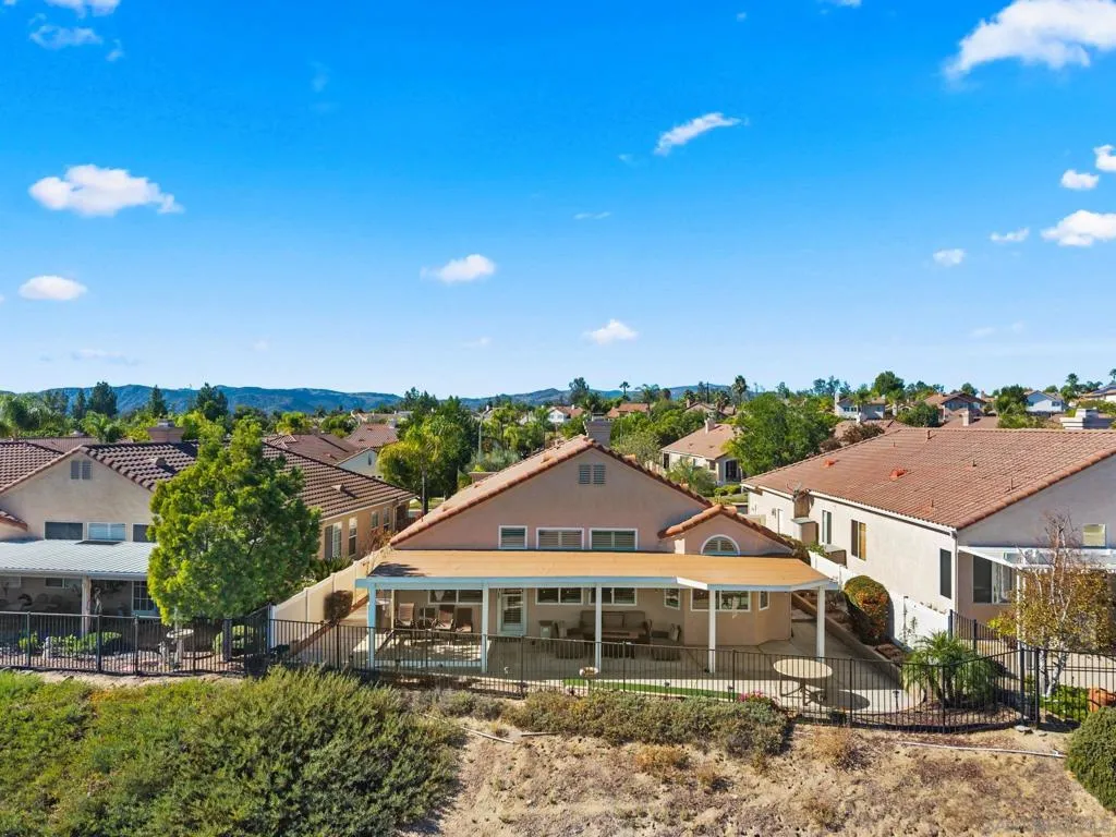 40222 Colony Dr, Murrieta, California 92562 home-pic-29