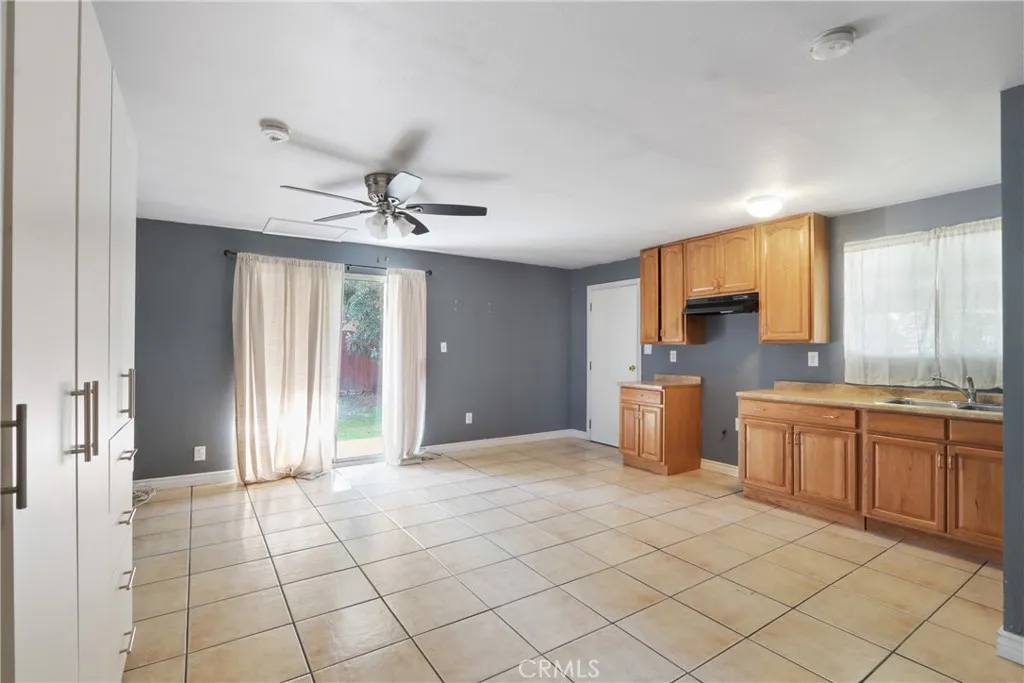 10748 Elliott, South El Monte, California 91733 home-pic-14