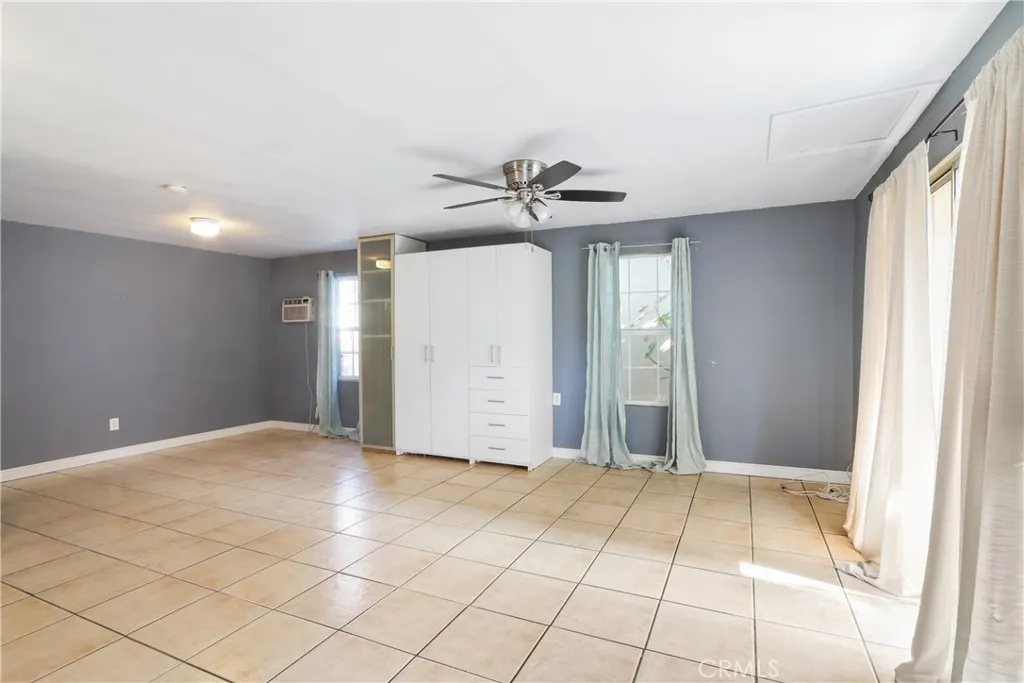 10748 Elliott, South El Monte, California 91733 home-pic-13