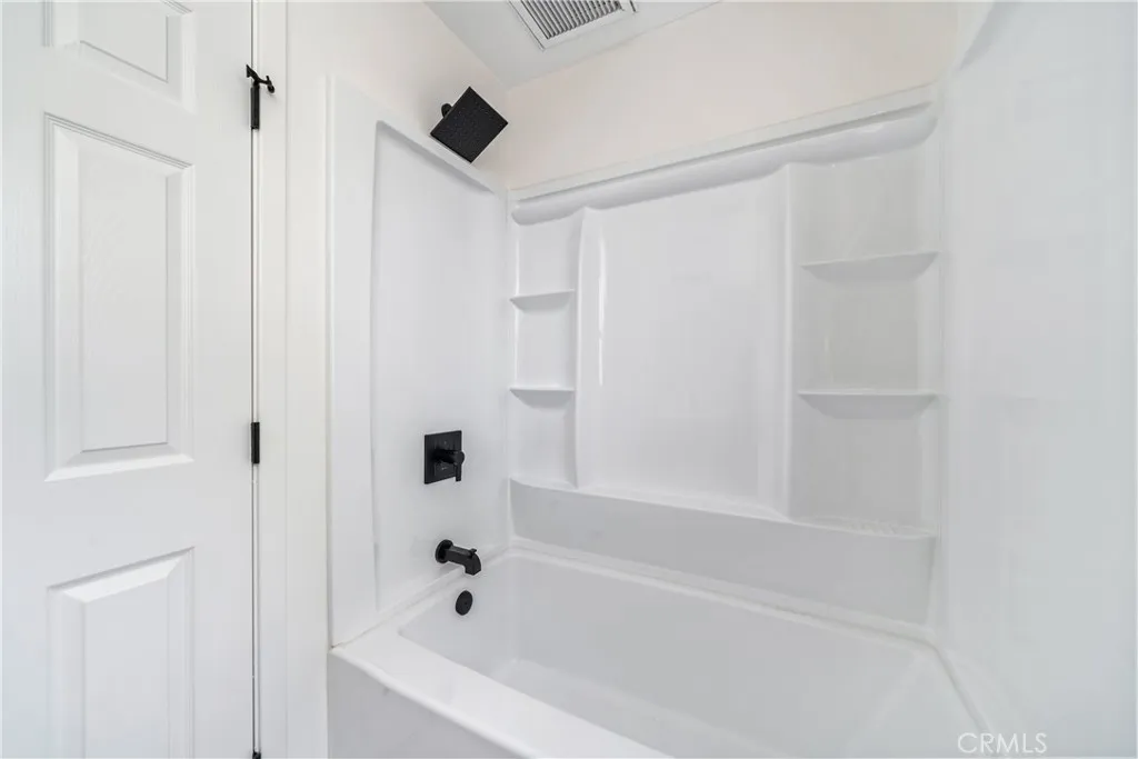 779 E Columbia, Pomona, California 91767 home-pic-19