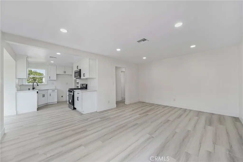 779 E Columbia, Pomona, California 91767 home-pic-22