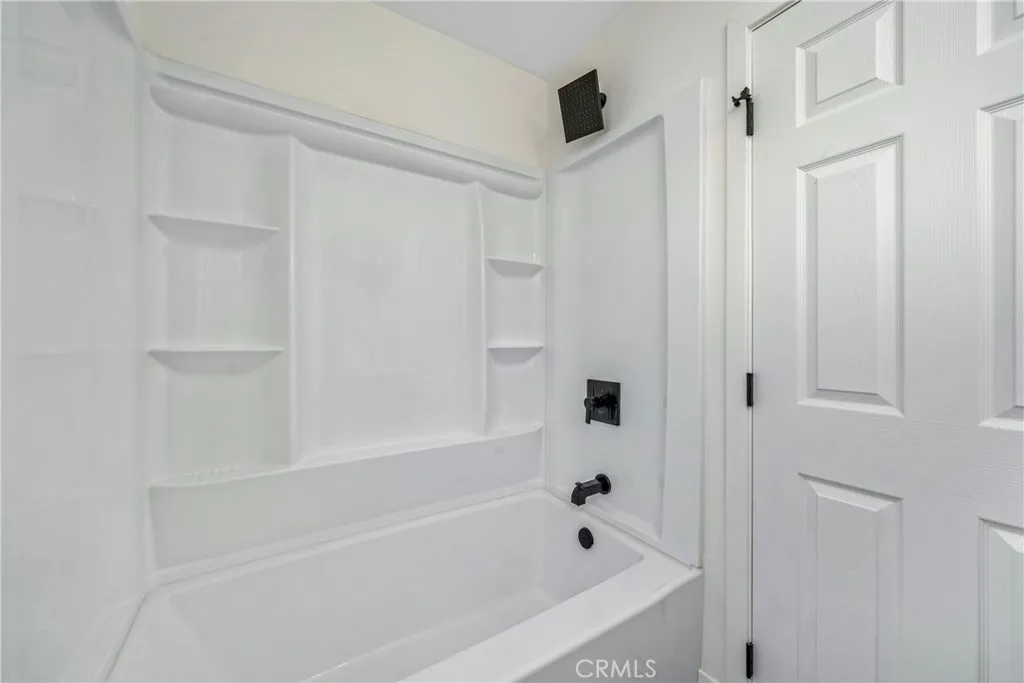 779 E Columbia, Pomona, California 91767 home-pic-34