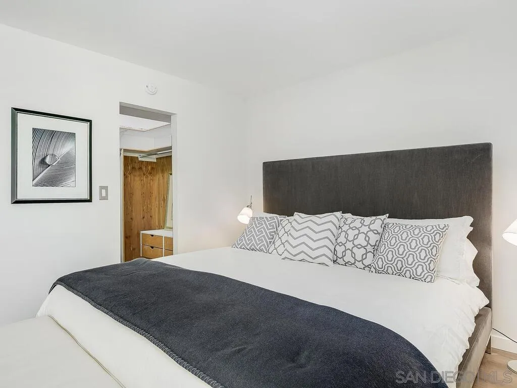 1720 Avenida Del Mundo 1601, Coronado, California 92118 home-pic-25