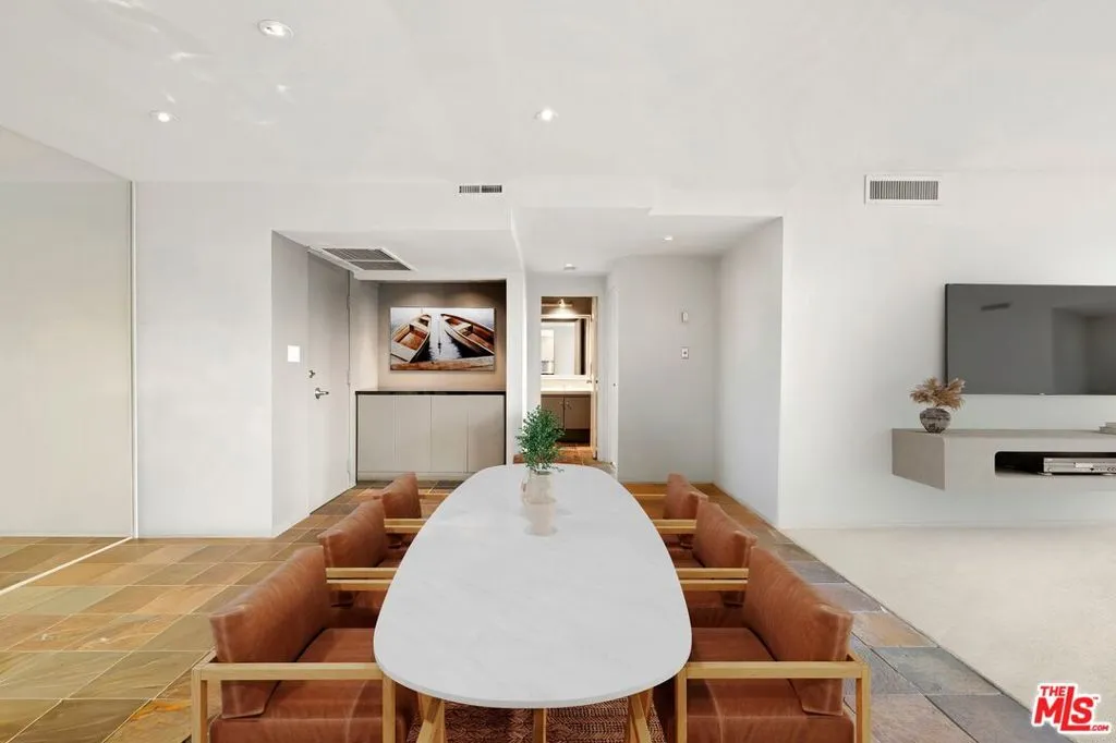 8787 Shoreham Drive 503, West Hollywood, California 90069 home-pic-10