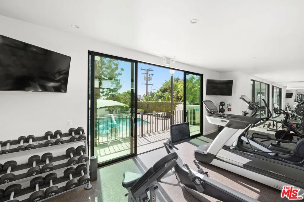 8787 Shoreham Drive 503, West Hollywood, California 90069 home-pic-20