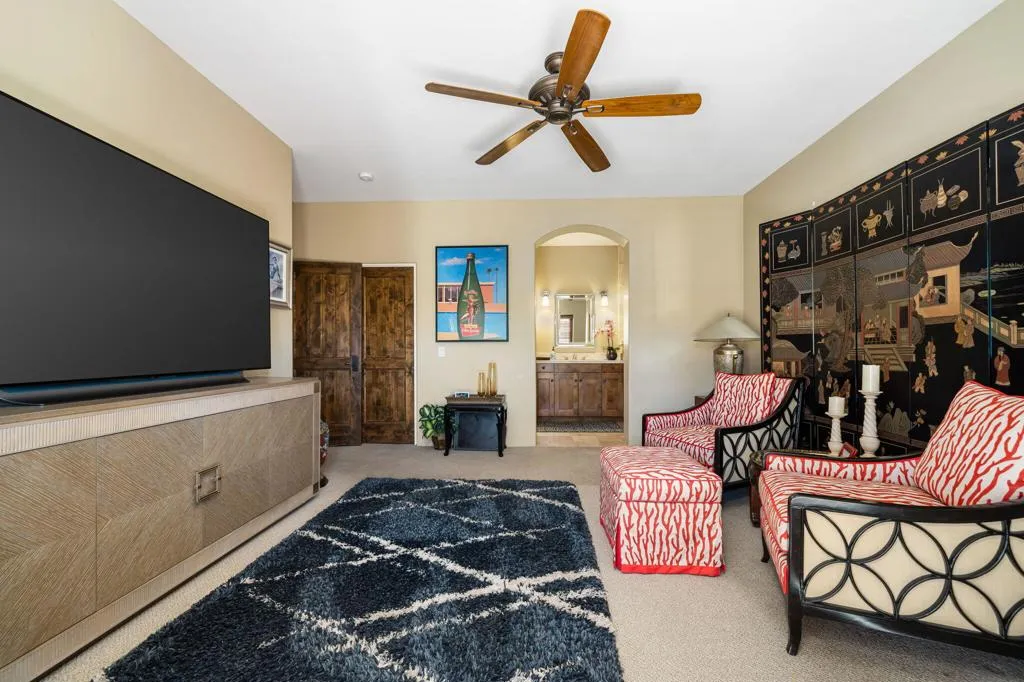 398 Villaggio Drive S, Palm Springs, California 92262 home-pic-23