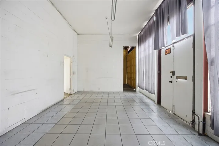 4202 W El Segundo Boulevard, Hawthorne, California 90250