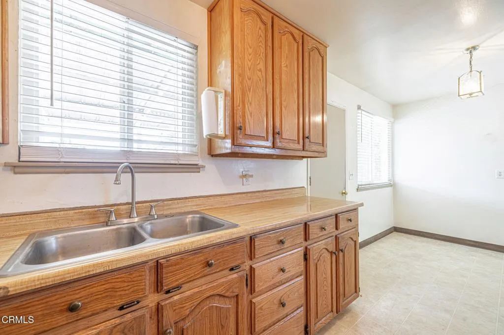45309 Newtree Avenue, Lancaster, California 93534 home-pic-14