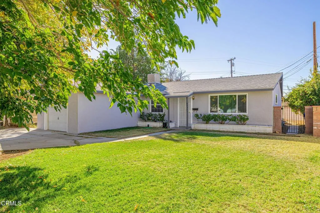 45309 Newtree Avenue, Lancaster, California 93534 home-pic-1