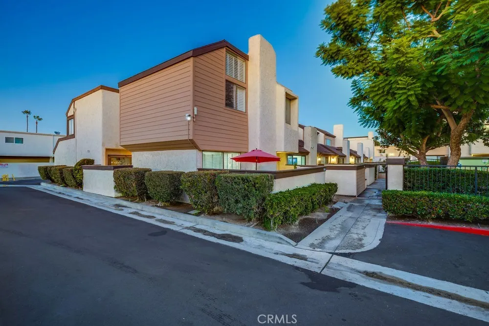 9678 Walker Court, Cypress, California 90630 home-pic-0