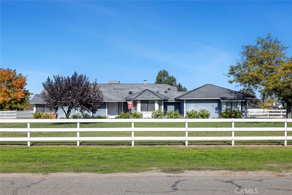 12804 E Alamos, Sanger, California 93657 home-pic-0