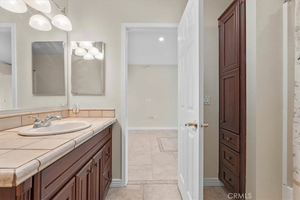 20626 Dunsmuir Place, Perris, California 92570 home-pic-32