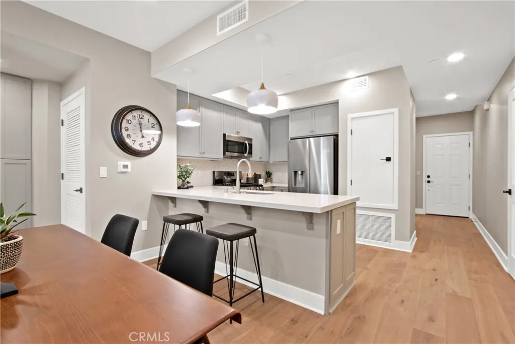 927 Deep Valley Drive 112, Rolling Hills Estates, California 90274 home-pic-4