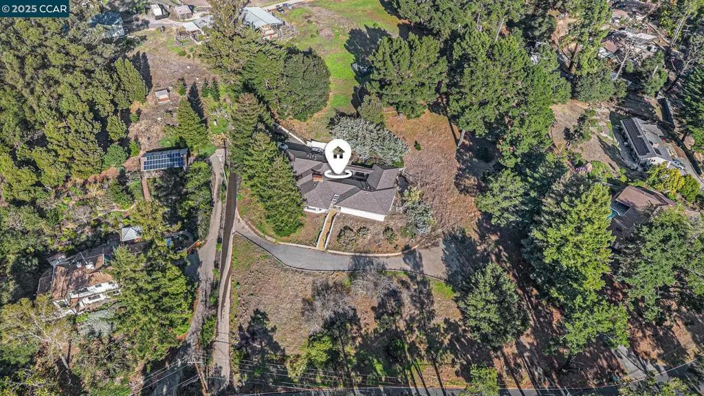 13460 Skyline Blvd, Oakland, California 94619 home-pic-22