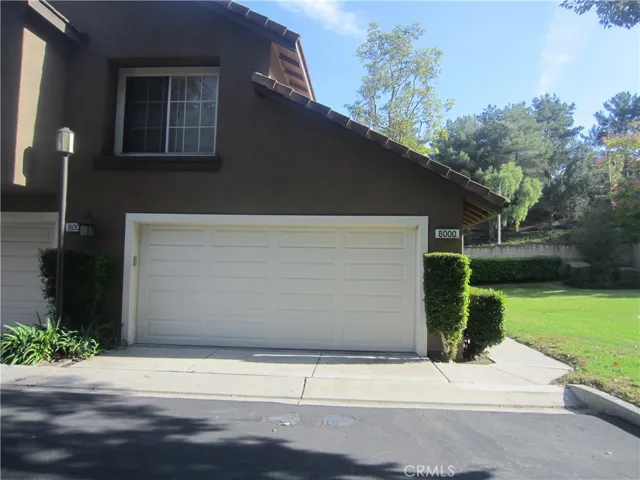 8000 E Snapdragon Lane, Anaheim Hills, California 92808