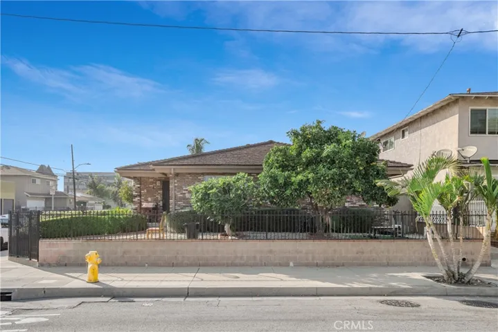 11537 Birch Ave, Hawthorne, California 90250
