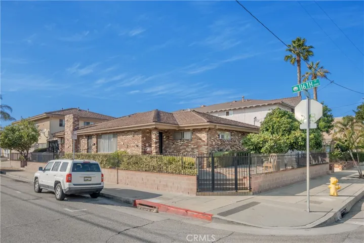 11537 Birch Ave, Hawthorne, California 90250