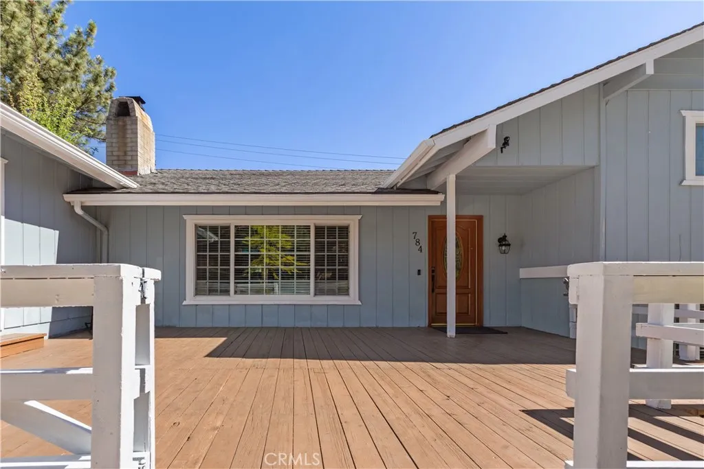 784 Apple Avenue, Wrightwood, California 92397 home-pic-5