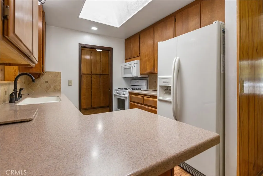 784 Apple Avenue, Wrightwood, California 92397 home-pic-13