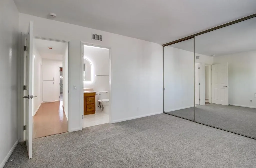 10289 Drumcliff Avenue, San Diego, California 92126 home-pic-19