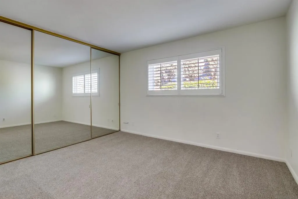 10289 Drumcliff Avenue, San Diego, California 92126 home-pic-17