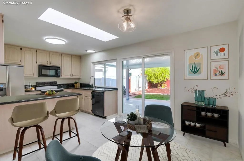 10289 Drumcliff Avenue, San Diego, California 92126 home-pic-3