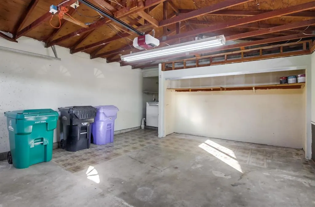 10289 Drumcliff Avenue, San Diego, California 92126 home-pic-26