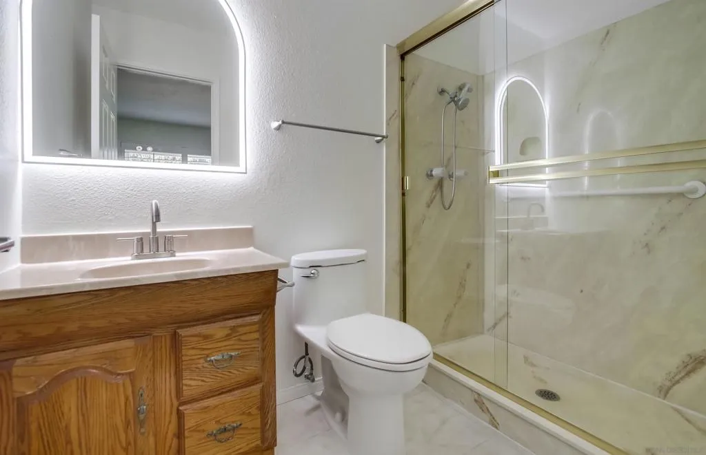 10289 Drumcliff Avenue, San Diego, California 92126 home-pic-20